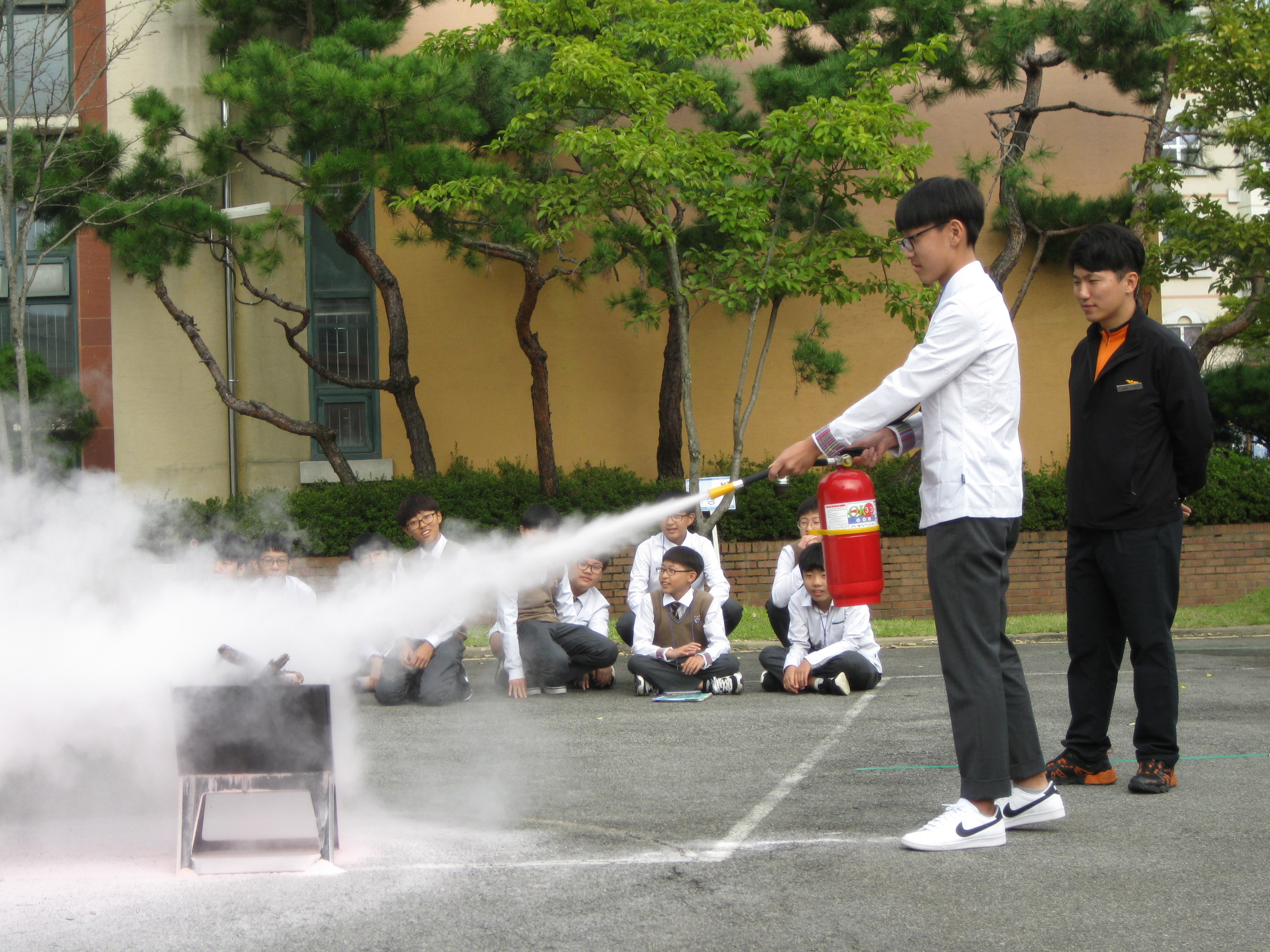 (분말소화기 체험) (2).JPG